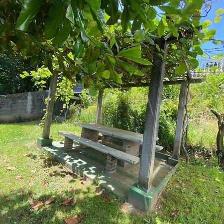 Lugar Do Pombal Villa Mos Luaran gambar
