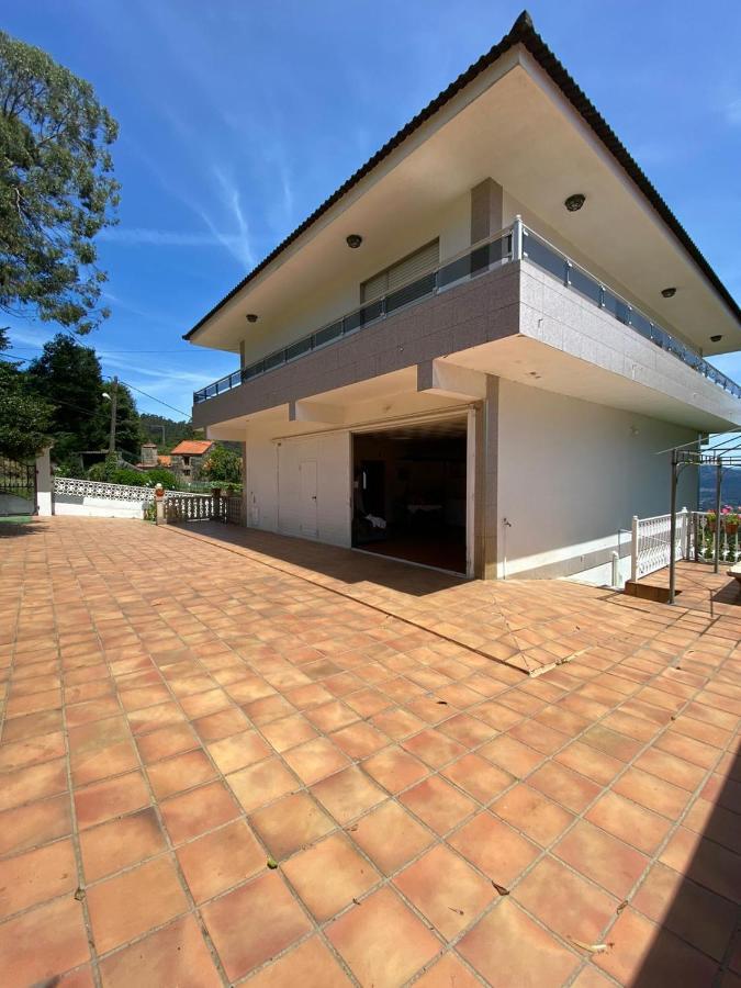 Lugar Do Pombal Villa Mos Luaran gambar